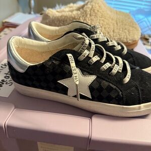 Vintage Havana Women’s Size 11 sneakers